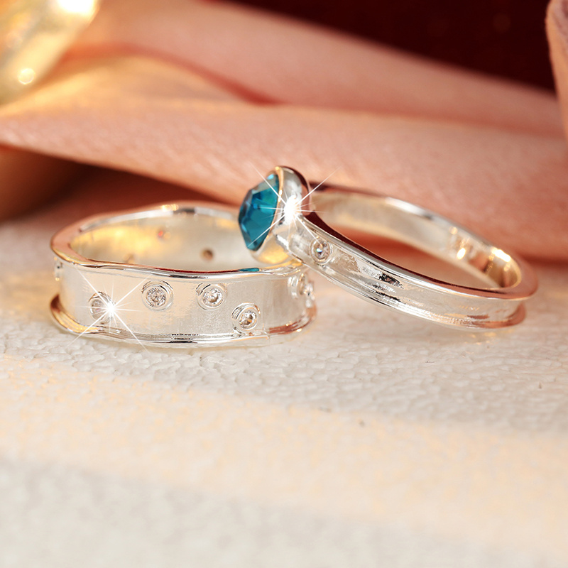 2pcs Vintage Stackable Ring Set with Blue Synthetic Zirconia